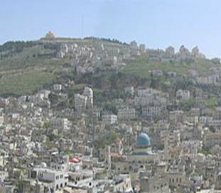 http://upload.wikimedia.org/wikipedia/commons/thumb/b/b0/Nablus_panorama-cropped.jpg/266px-Nablus_panorama-cropped.jpg